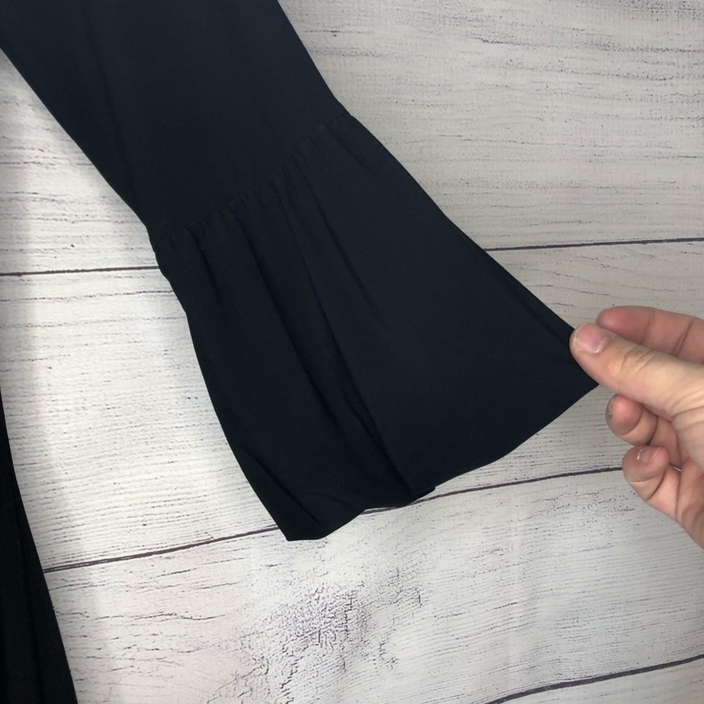 White House Black Market Black Blouse Top with Juliet Trumpet Sleeves Sz Sm - Picture 6 of 7